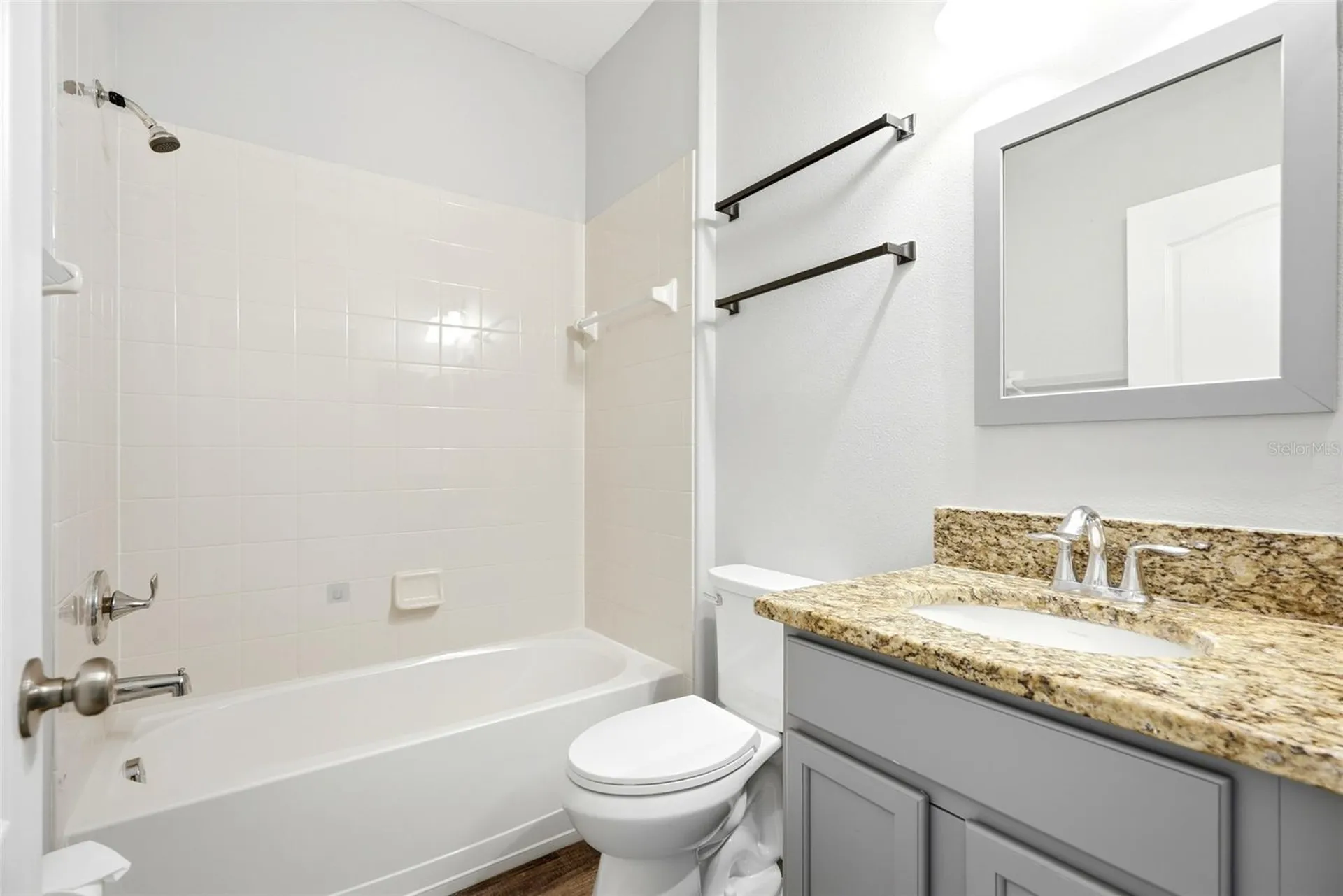 909 Meadow Glade Drive Ruskin FL 33570