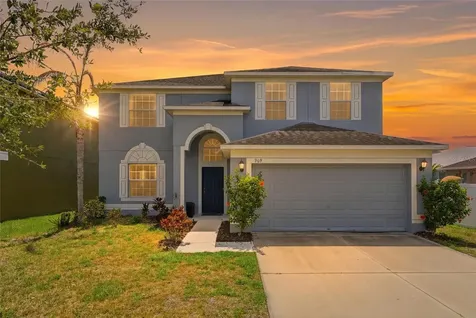 909 Meadow Glade Drive Ruskin FL 33570