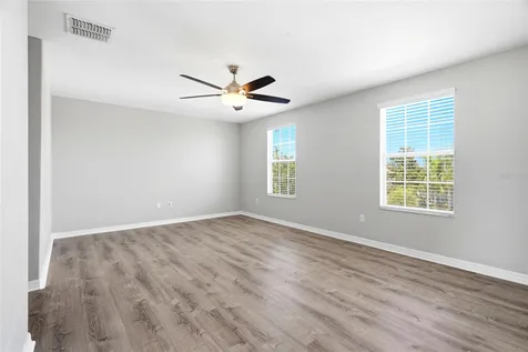 909 Meadow Glade Drive Ruskin FL 33570