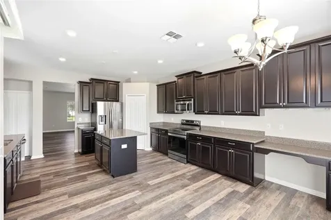 909 Meadow Glade Drive Ruskin FL 33570