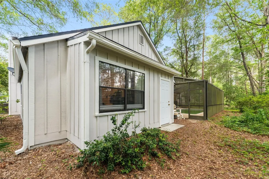 8005 SW 47th Court Gainesville FL 32608