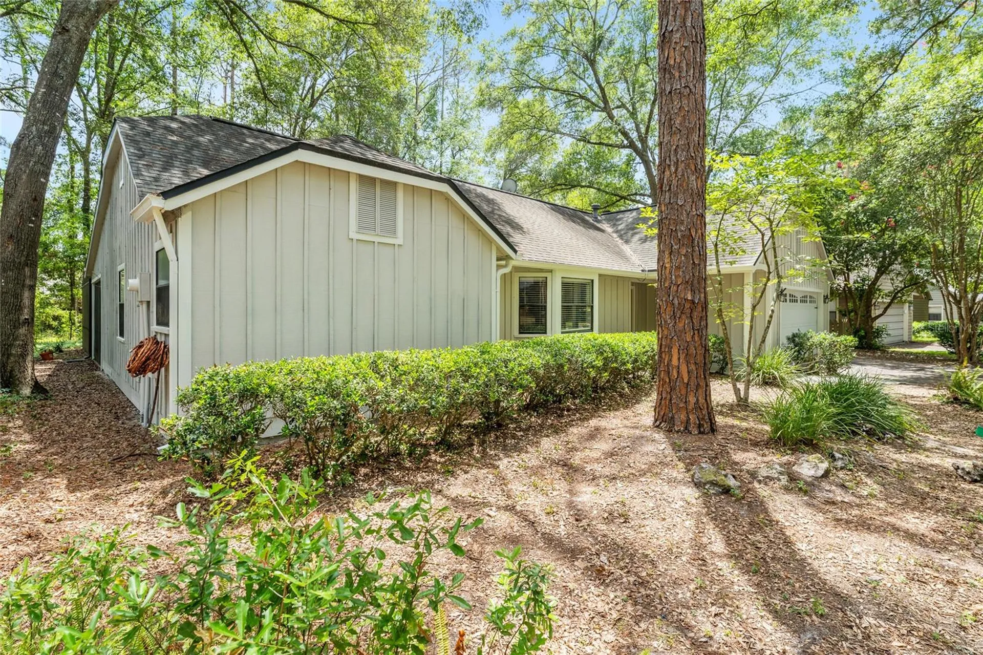 8005 SW 47th Court Gainesville FL 32608