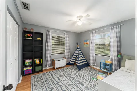 8005 SW 47th Court Gainesville FL 32608