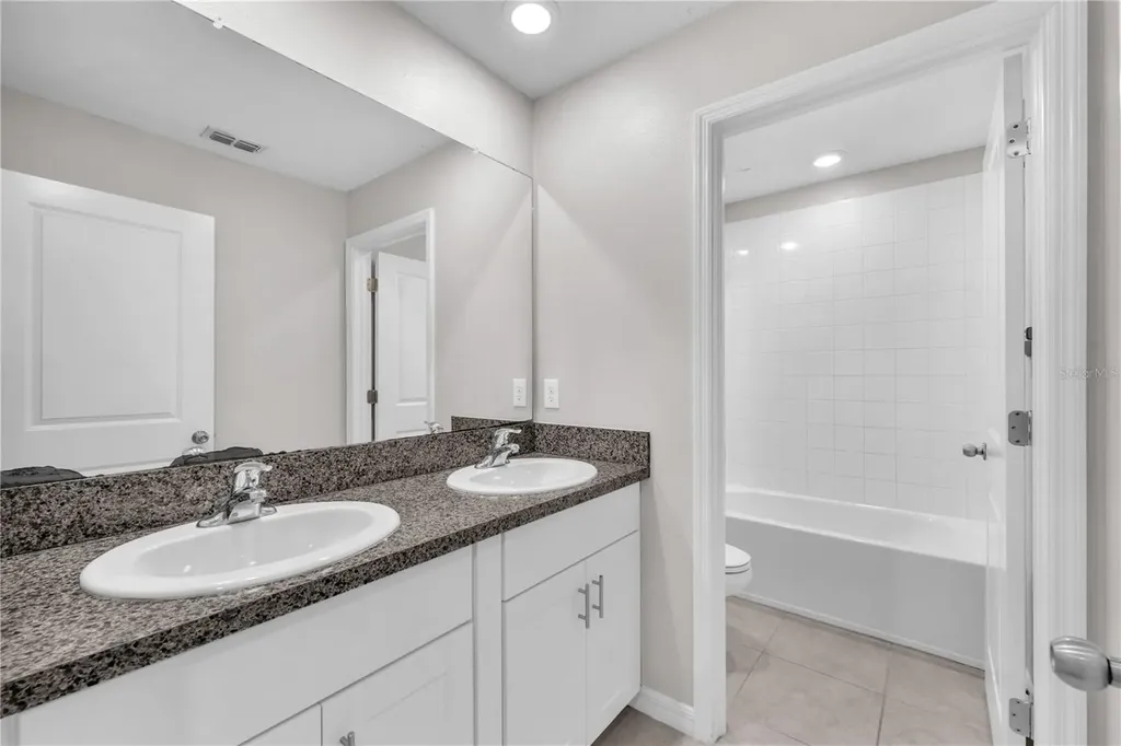 1846 Silver Star Place Ruskin FL 33570