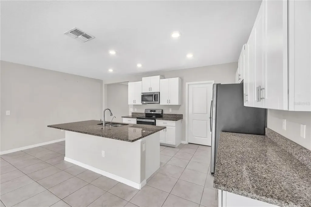 1846 Silver Star Place Ruskin FL 33570