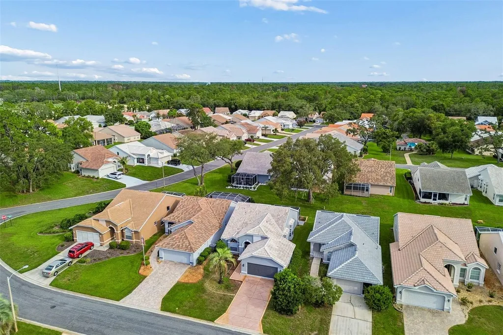 9376 French Quarters Circle Weeki Wachee FL 34613