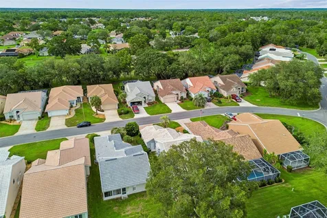 9376 French Quarters Circle Weeki Wachee FL 34613