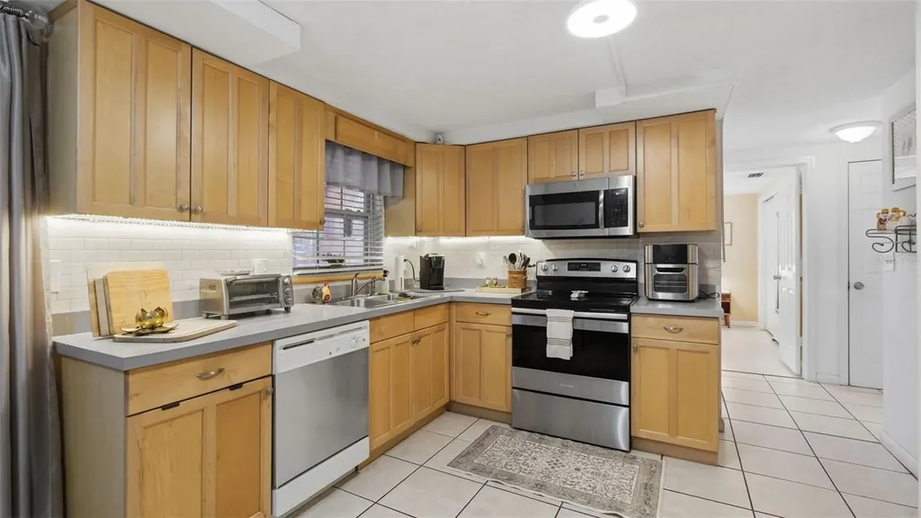3498 Thunderbird Avenue Spring Hill FL 34606