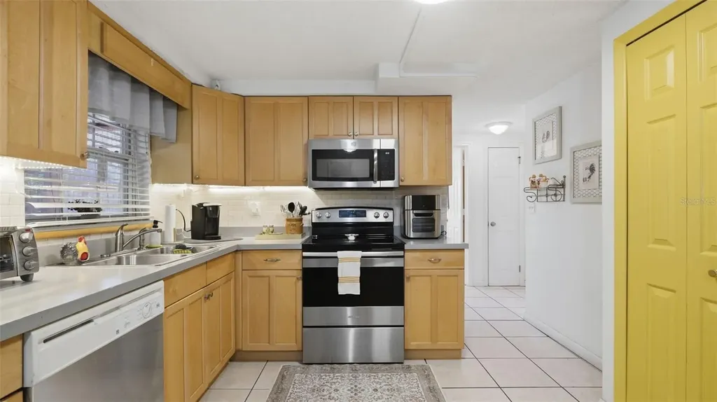 3498 Thunderbird Avenue Spring Hill FL 34606