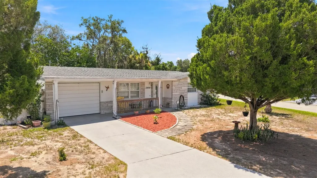 3498 Thunderbird Avenue Spring Hill FL 34606