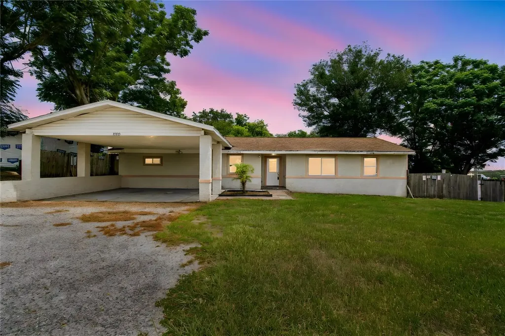 37913 Wicklow Avenue Zephyrhills FL 33541