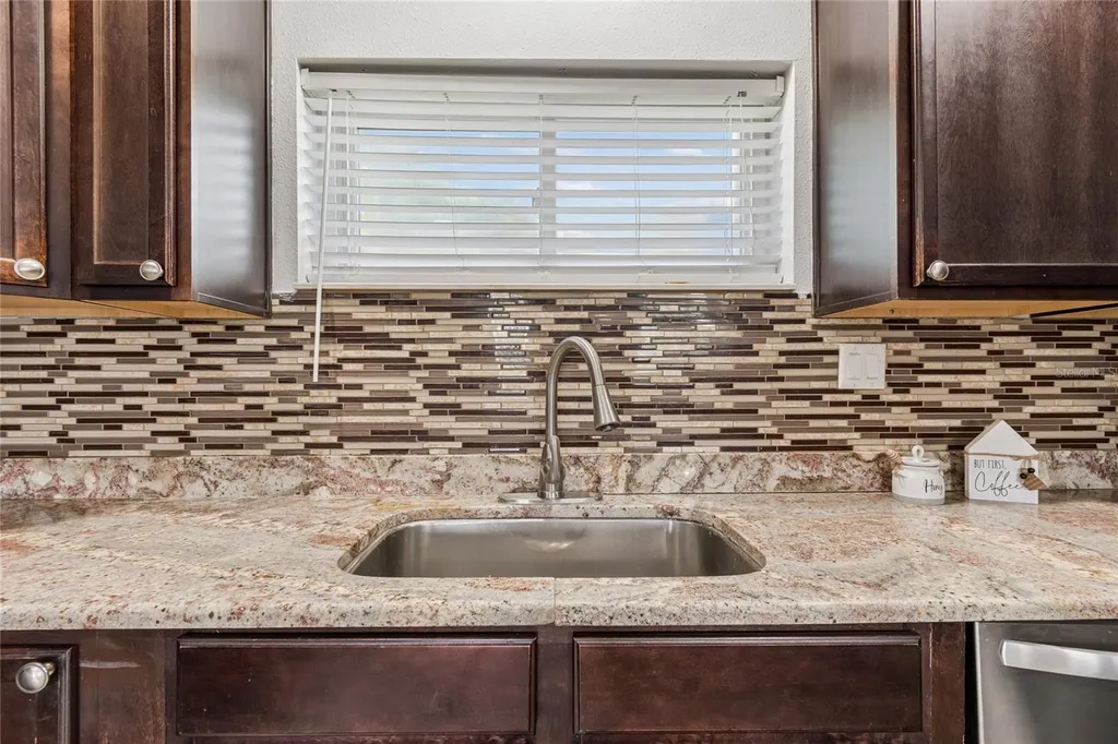 37913 Wicklow Avenue Zephyrhills FL 33541