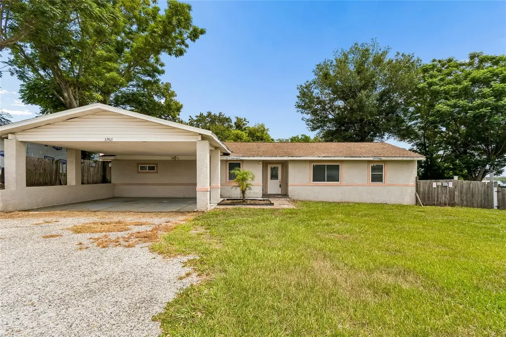 37913 Wicklow Avenue Zephyrhills FL 33541