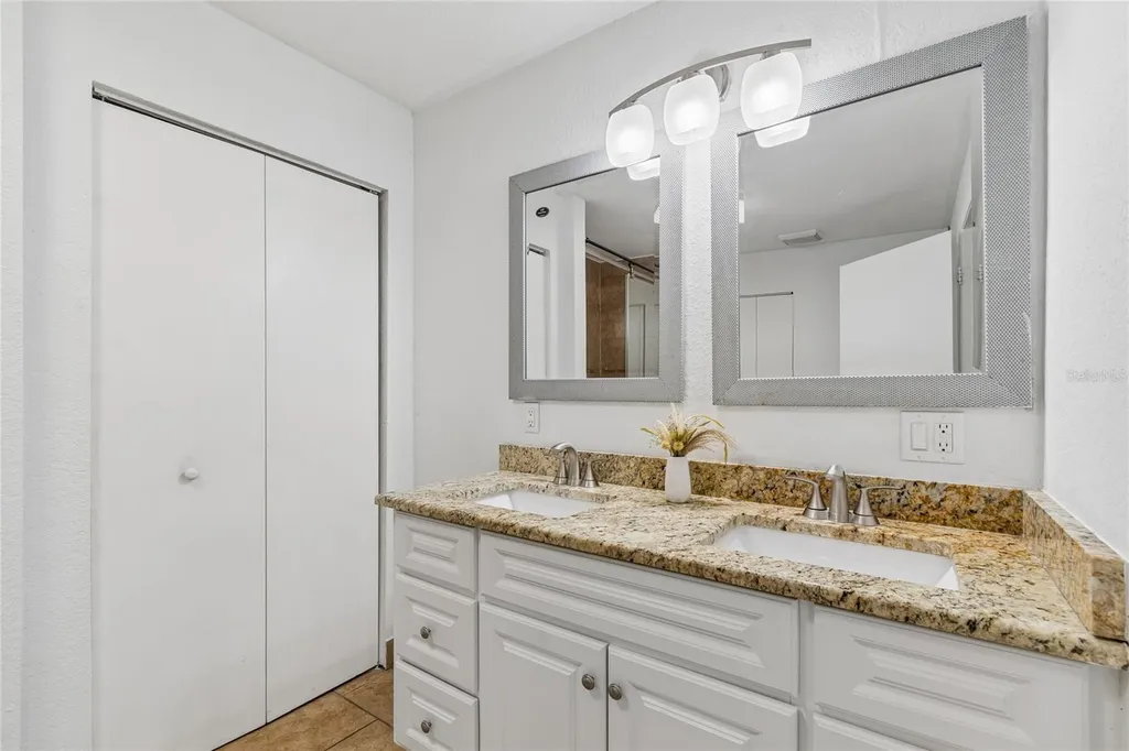 37913 Wicklow Avenue Zephyrhills FL 33541