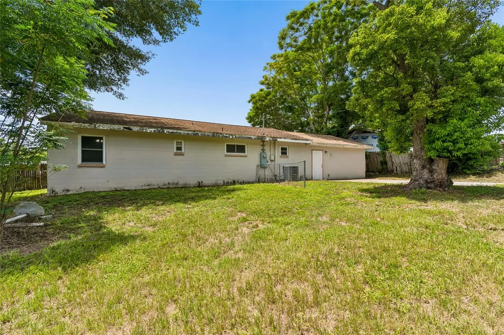 37913 Wicklow Avenue Zephyrhills FL 33541