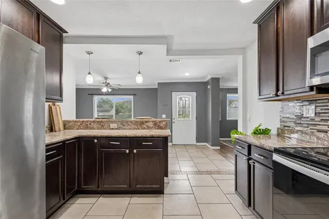 37913 Wicklow Avenue Zephyrhills FL 33541