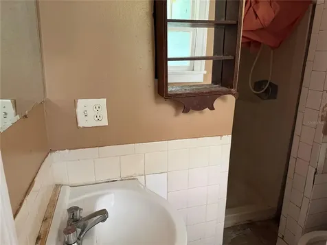 444 Avenue B NE Winter Haven FL 33881