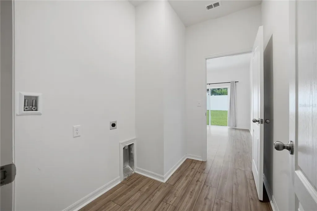 13470 Leaping Water Way Astatula FL 34705