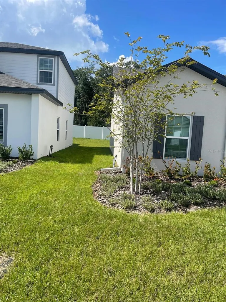 13470 Leaping Water Way Astatula FL 34705