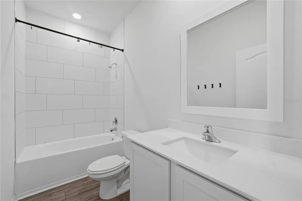 13470 Leaping Water Way Astatula FL 34705