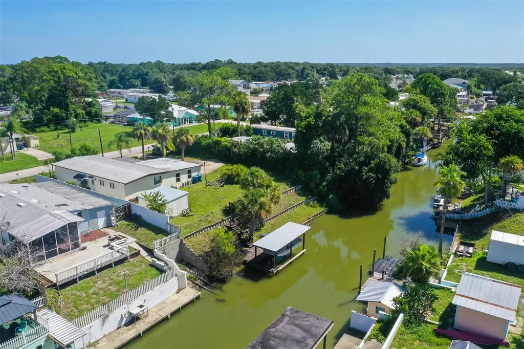 110 Charles Street Edgewater FL 32141