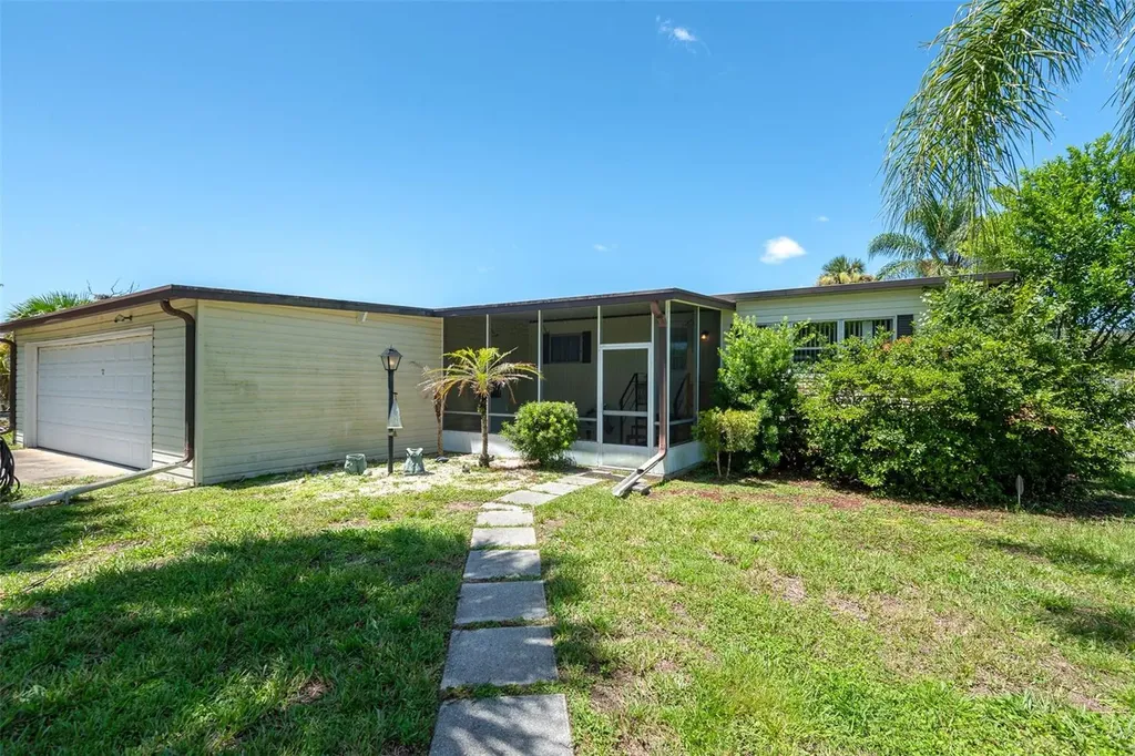 110 Charles Street Edgewater FL 32141