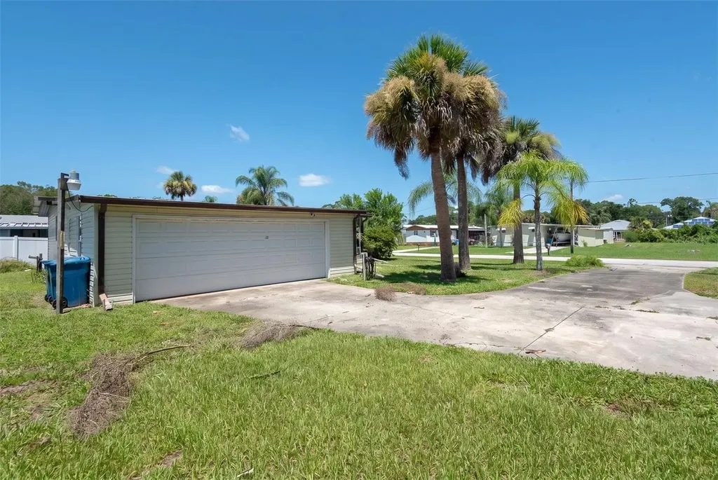 110 Charles Street Edgewater FL 32141