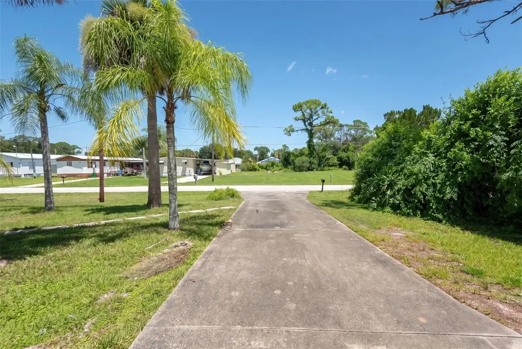 110 Charles Street Edgewater FL 32141