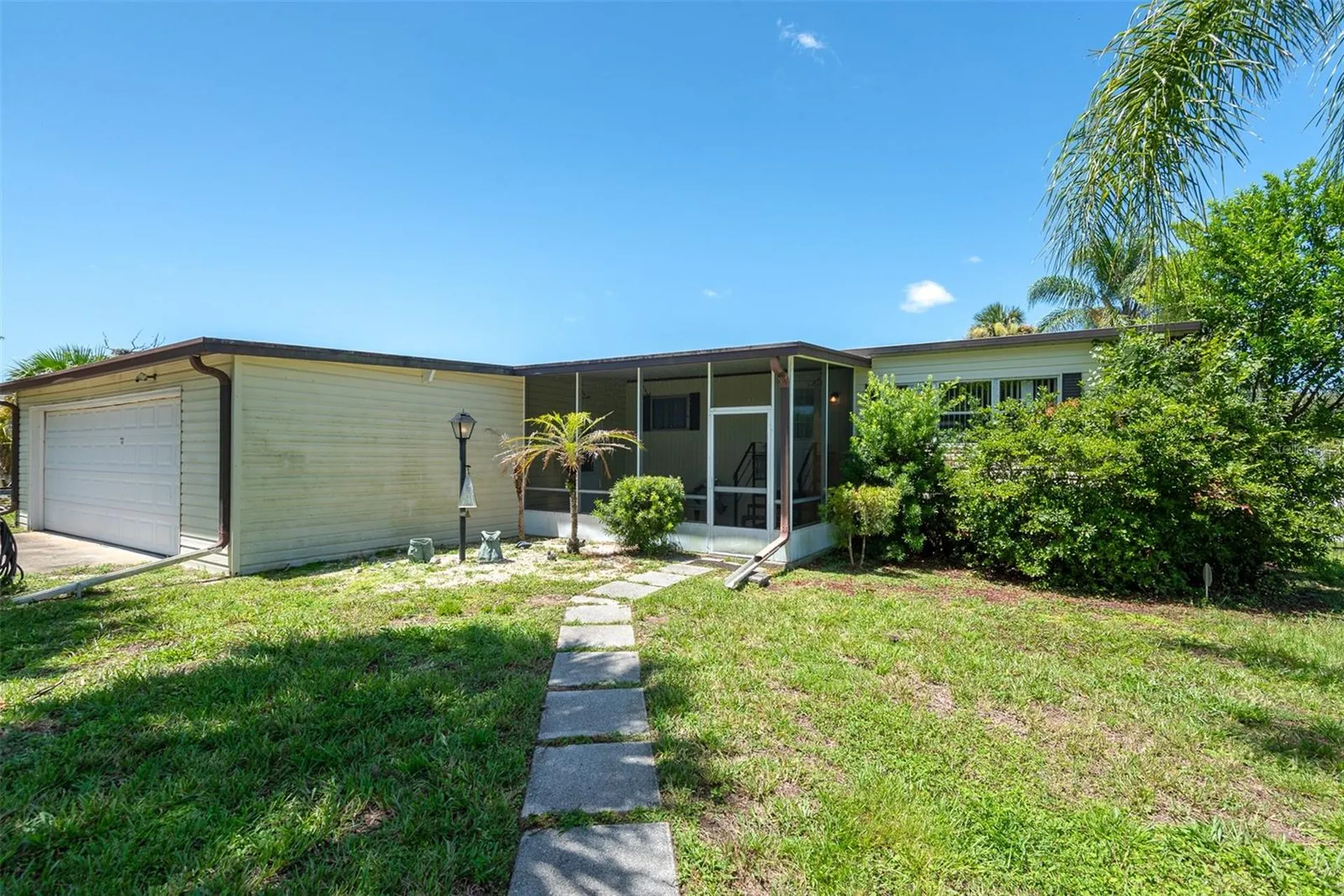 110 Charles Street Edgewater FL 32141