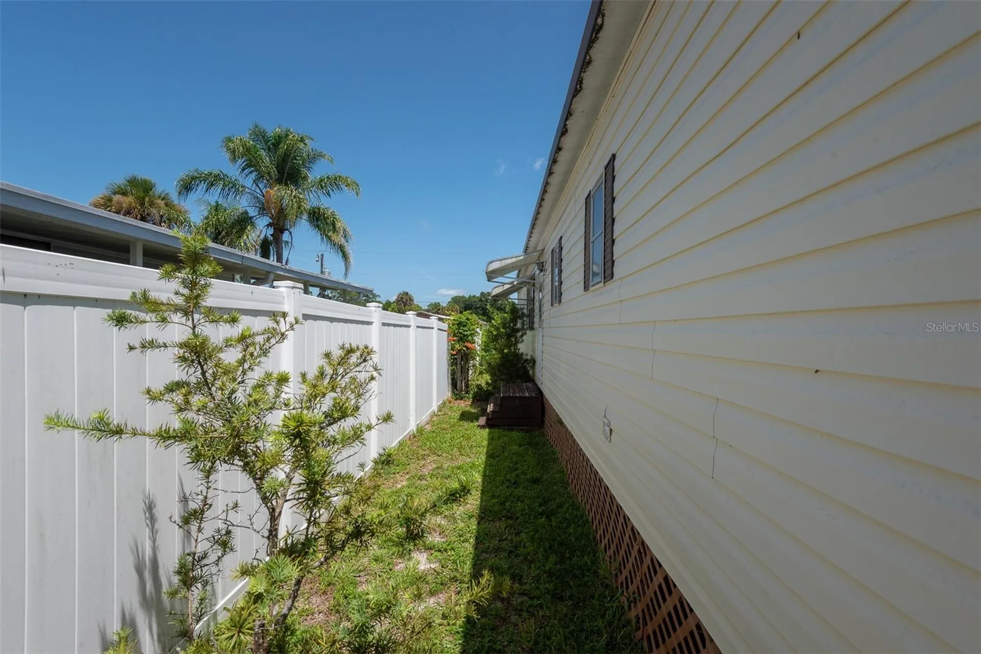 110 Charles Street Edgewater FL 32141