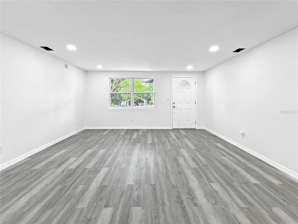 7240 W Avocado Street Crystal River FL 34429