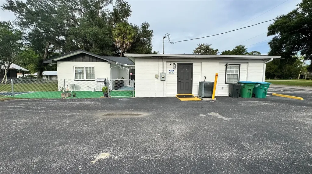 304 NE 1st Street Chiefland FL 32626
