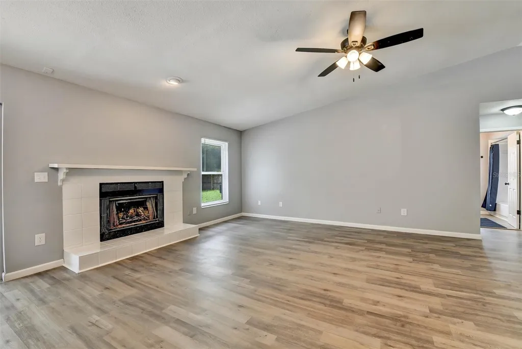 4914 Oakshire Drive Tampa FL 33625