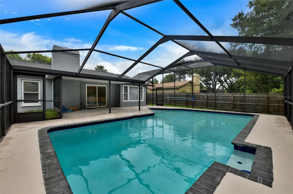 4914 Oakshire Drive Tampa FL 33625