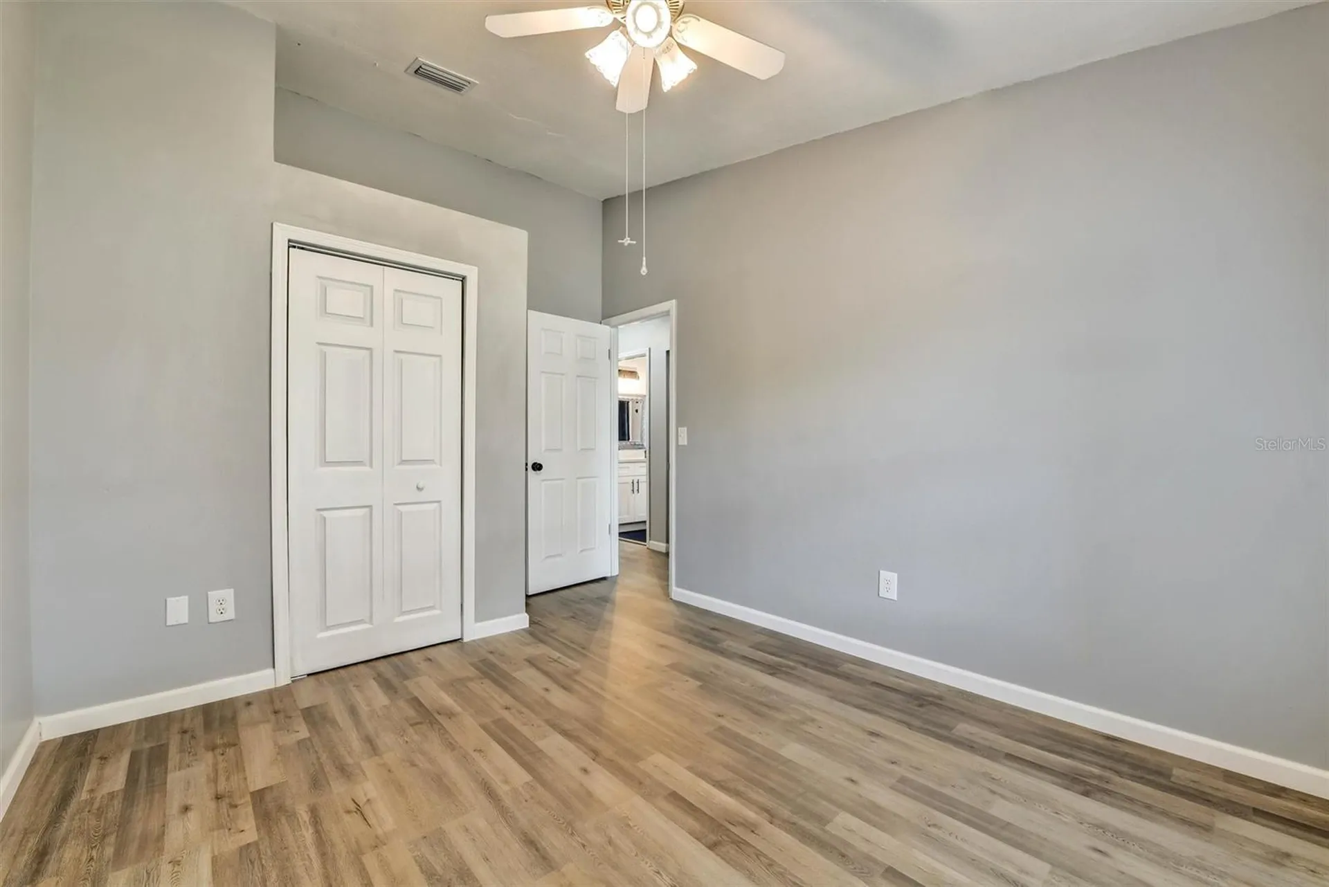 4914 Oakshire Drive Tampa FL 33625