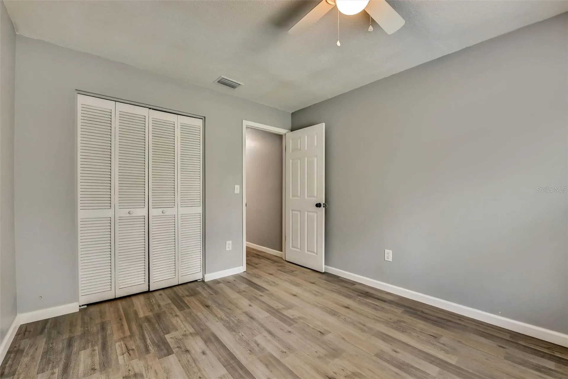 4914 Oakshire Drive Tampa FL 33625