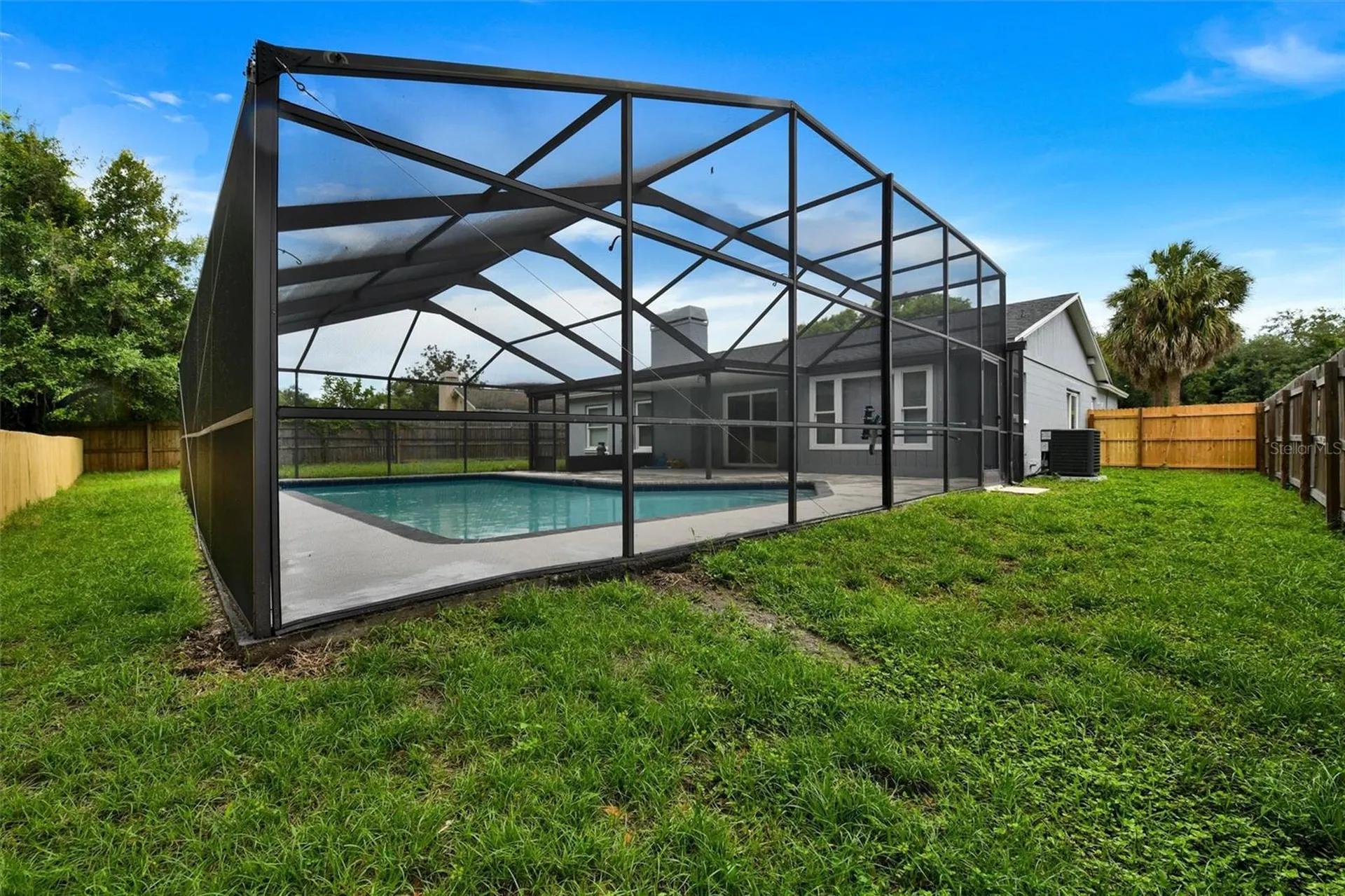 4914 Oakshire Drive Tampa FL 33625