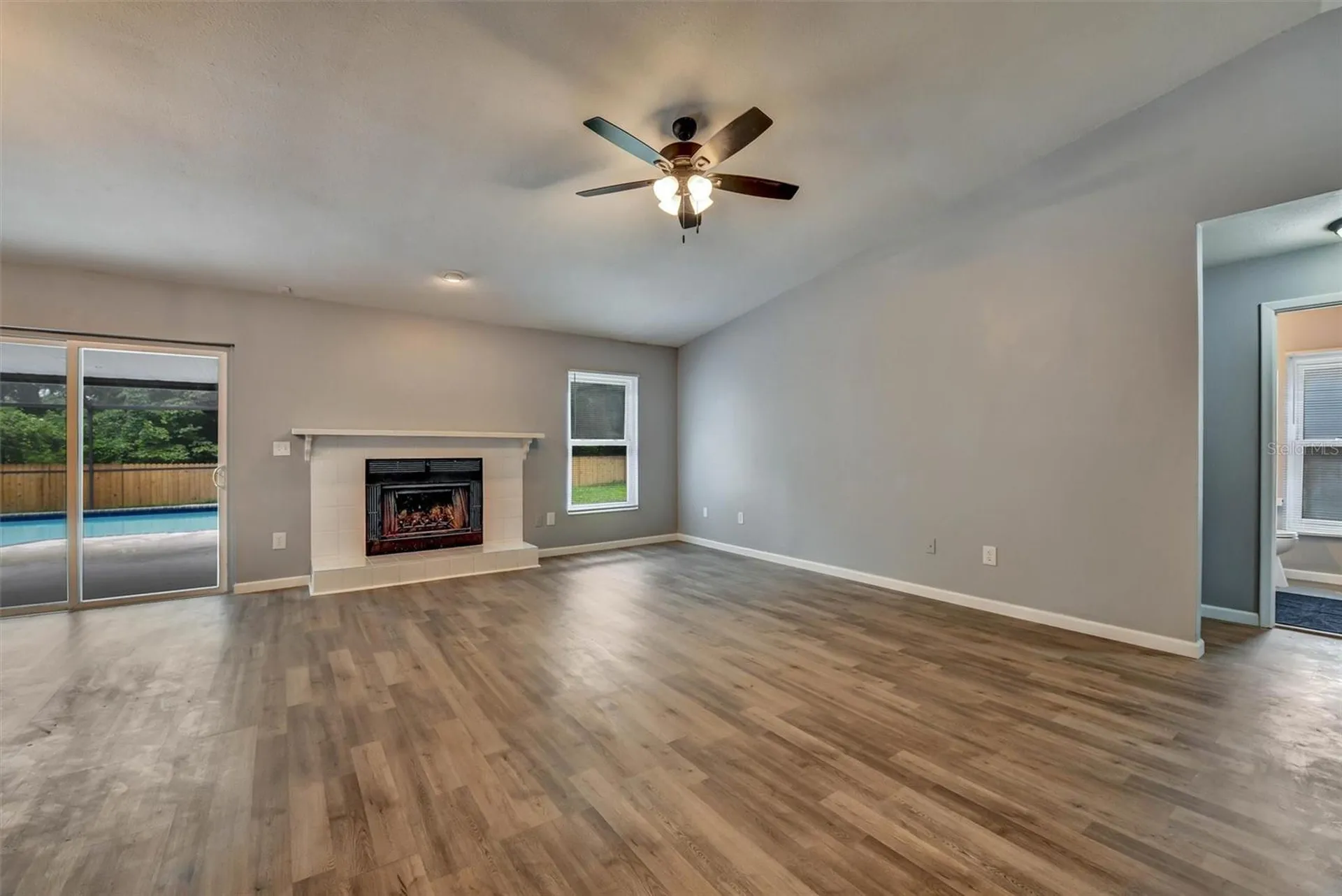 4914 Oakshire Drive Tampa FL 33625