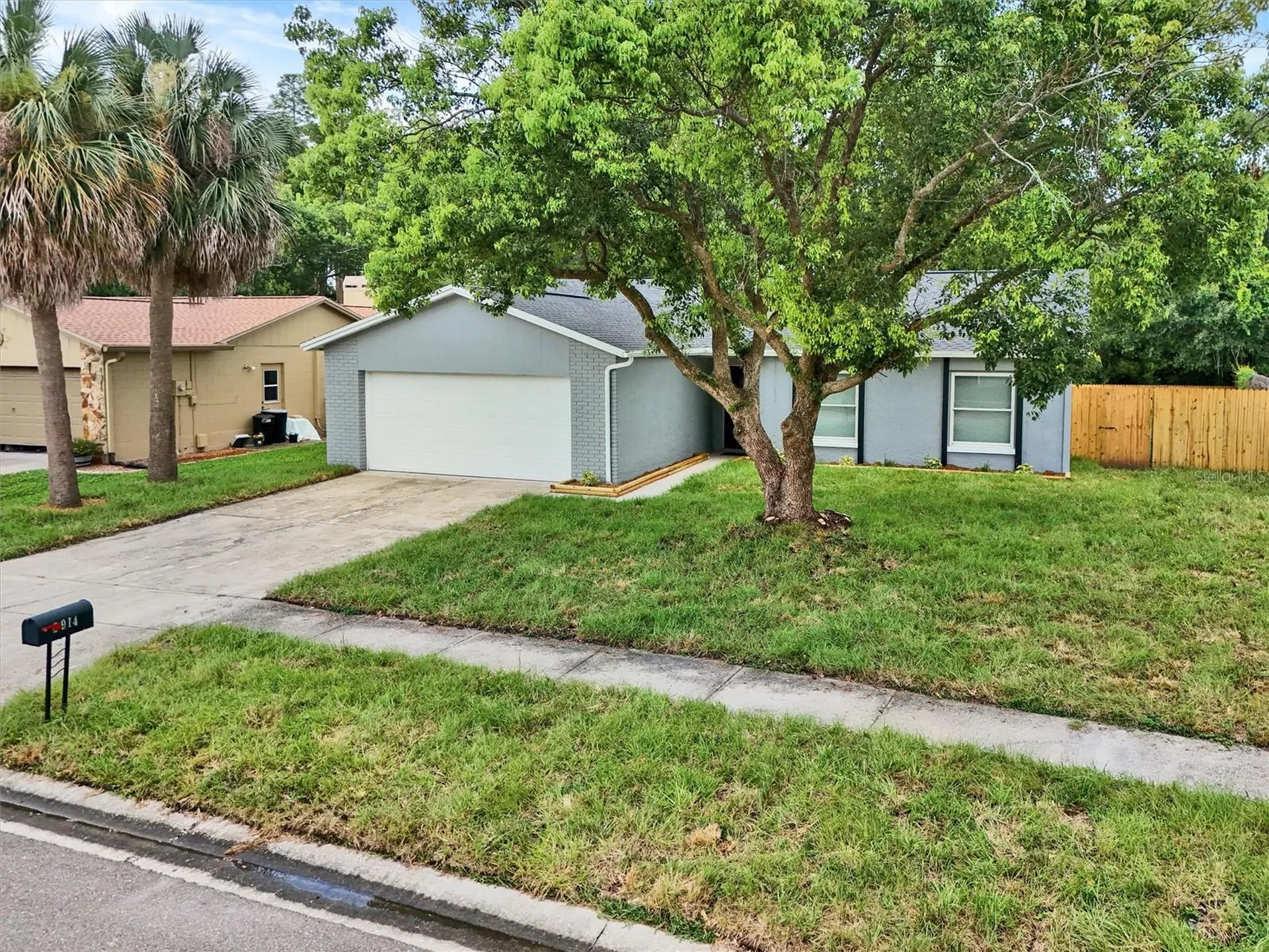 4914 Oakshire Drive Tampa FL 33625