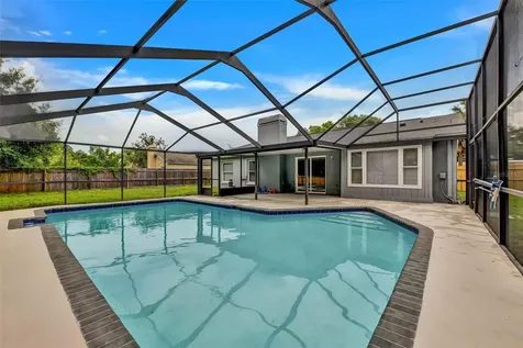 4914 Oakshire Drive Tampa FL 33625