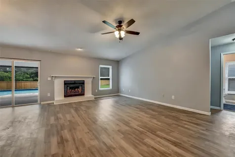 4914 Oakshire Drive Tampa FL 33625
