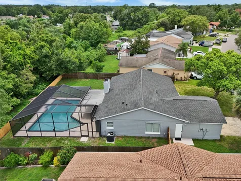 4914 Oakshire Drive Tampa FL 33625