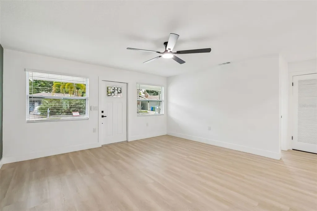 1509 15th Ave W Bradenton FL 34205