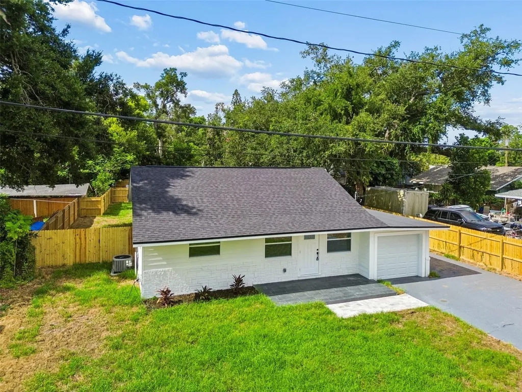 1509 15th Ave W Bradenton FL 34205