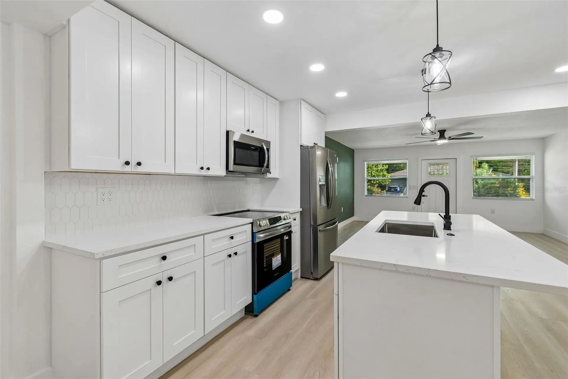1509 15th Ave W Bradenton FL 34205