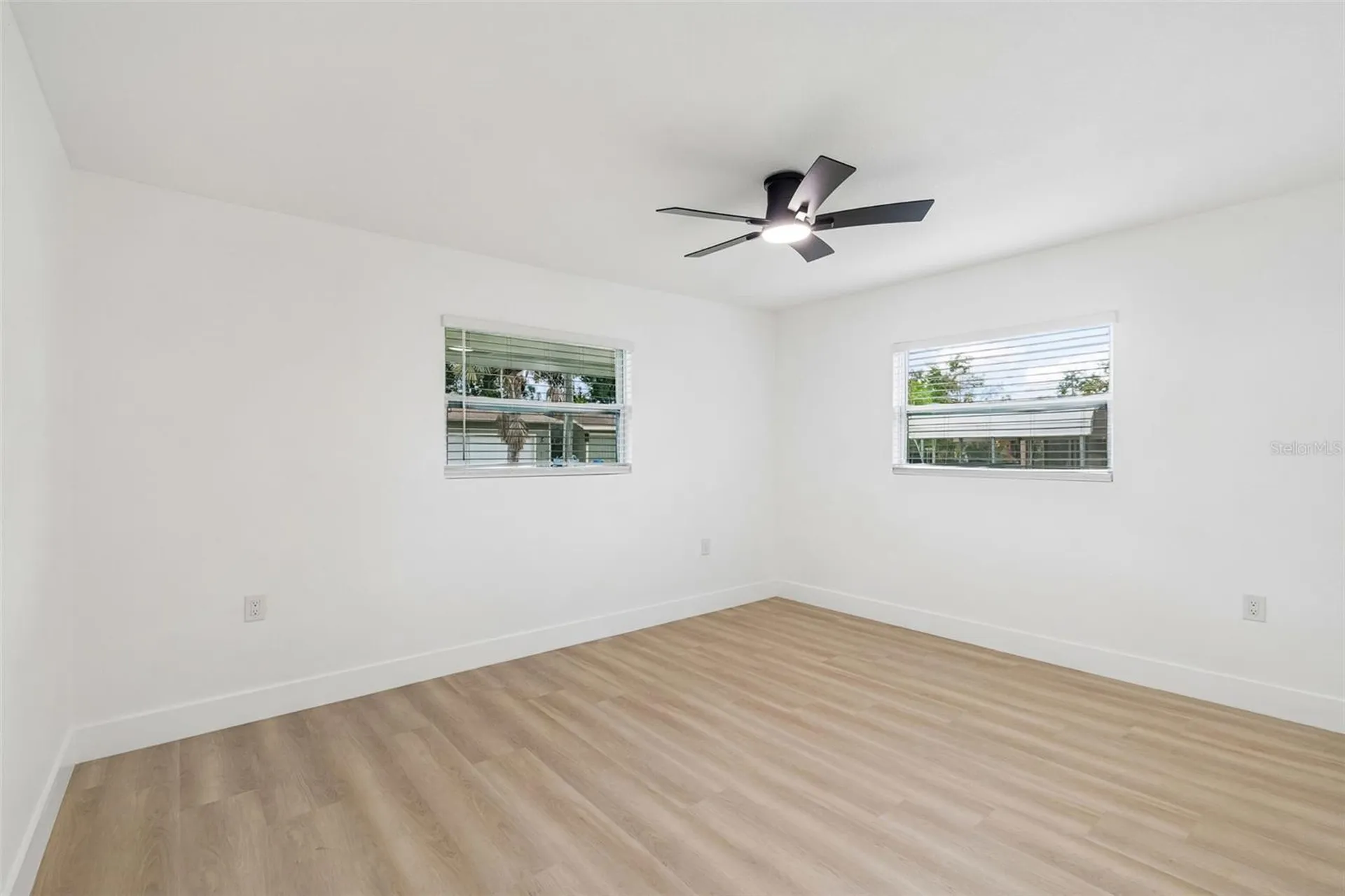 1509 15th Ave W Bradenton FL 34205