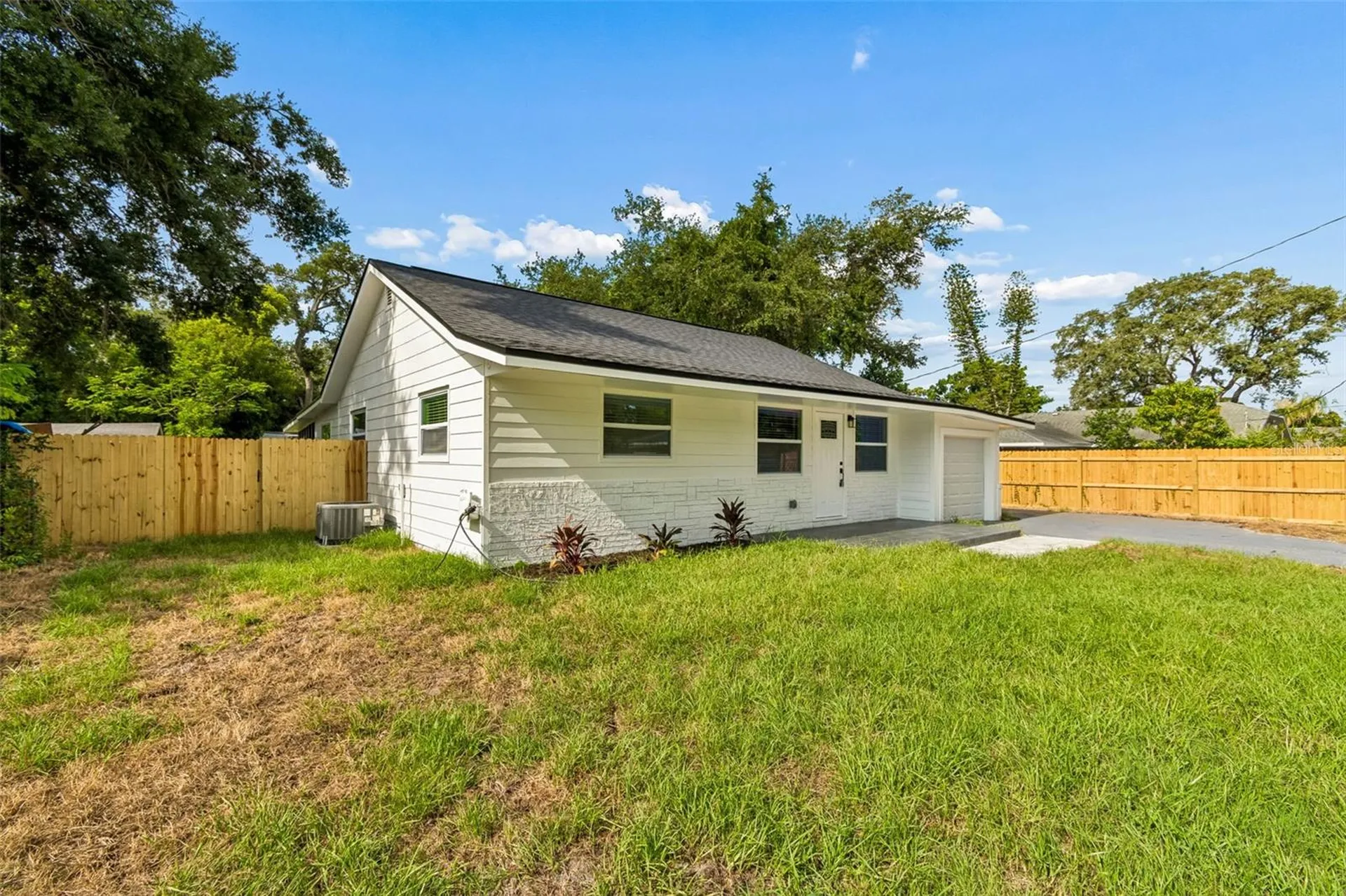 1509 15th Ave W Bradenton FL 34205