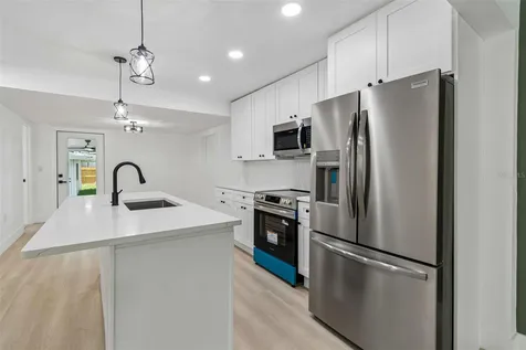 1509 15th Ave W Bradenton FL 34205