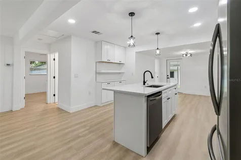 1509 15th Ave W Bradenton FL 34205