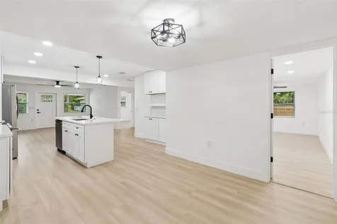 1509 15th Ave W Bradenton FL 34205